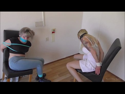 ❤️ Adicta / amarrada e amordazada / damisela en apuros ❤❌ Porno en % gl.hentaibar-com.ru % ❌
